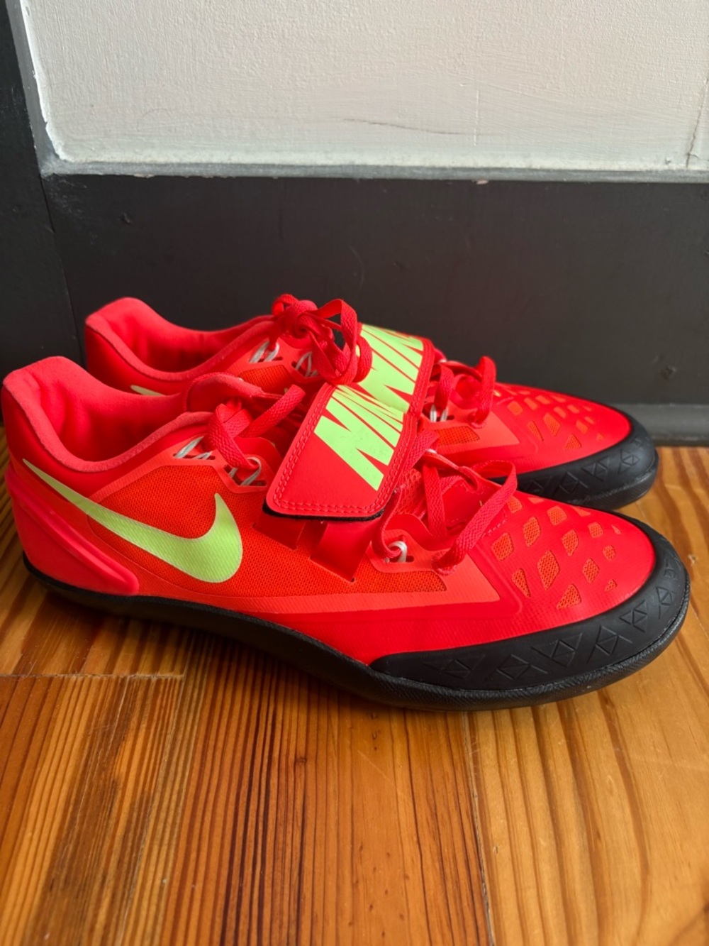 NEW Nike Zoom Rotational 6 Throwing Shoes Crimson Red Mens Size 8 FZ9606-600